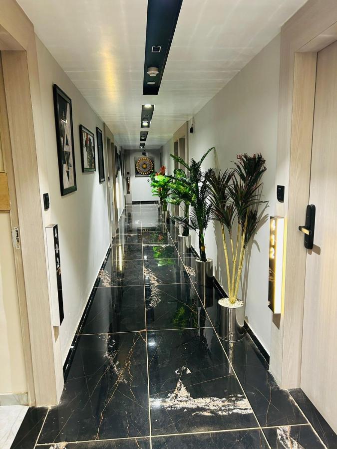 Hotel Marigold Naroda Ahmedabad Exteriör bild